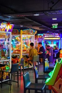 game dealer May88